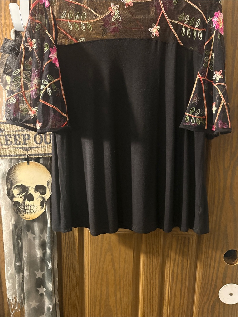 Kim & Cami Black Mesh Embroidered Top - Picture 6 of 7